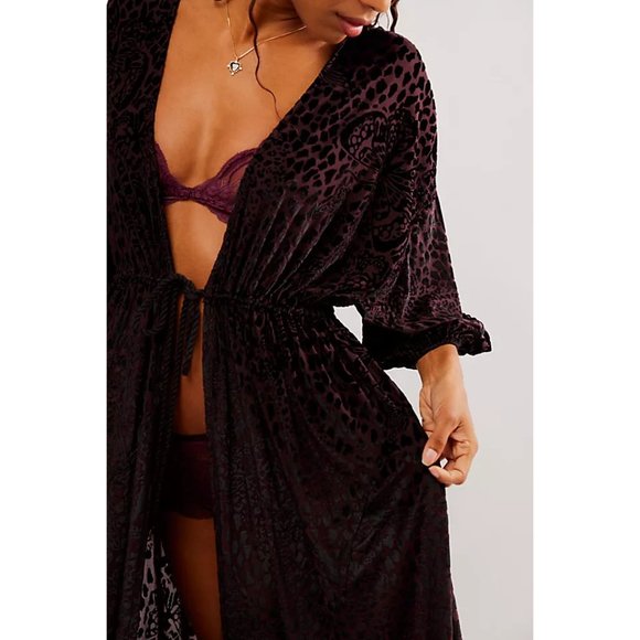 FREE PEOPLE In My Heart BURNOUT VELVET ROBE DUSTER! Maxi Butterfly Mobwife Boho - Picture 2 of 9